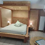 La Cerisaie Bed & Breakfast