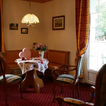 樱桃园住宿加早餐旅馆 Breitenbach