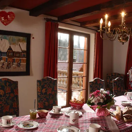 La Cerisaie Bed & Breakfast 3*