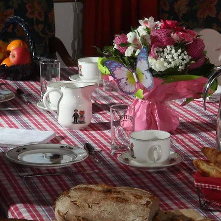 Bed & Breakfast La Cerisaie 3*